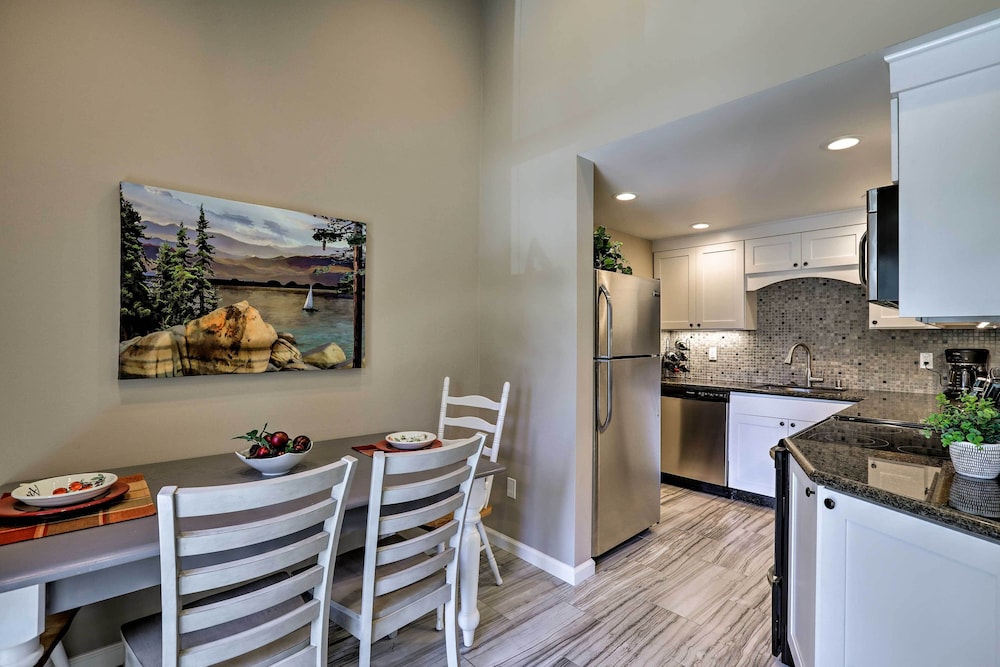 Lake Tahoe Vacations - Incline Village Home: 1 Mi to Skiing Beaches! - Property Image 18