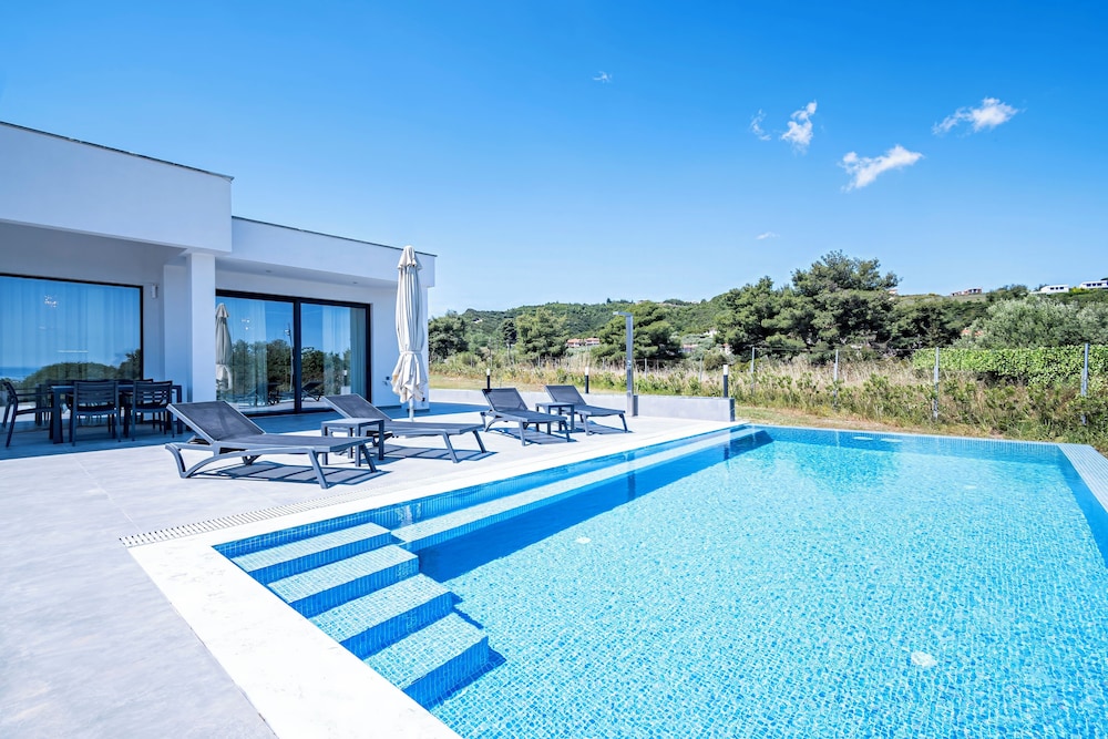 Continent Villas - Villa VIP