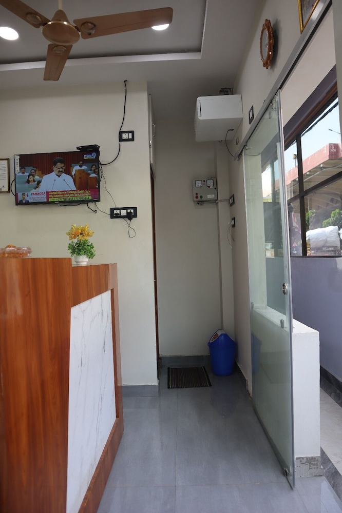 Hotel Varahi Grand
