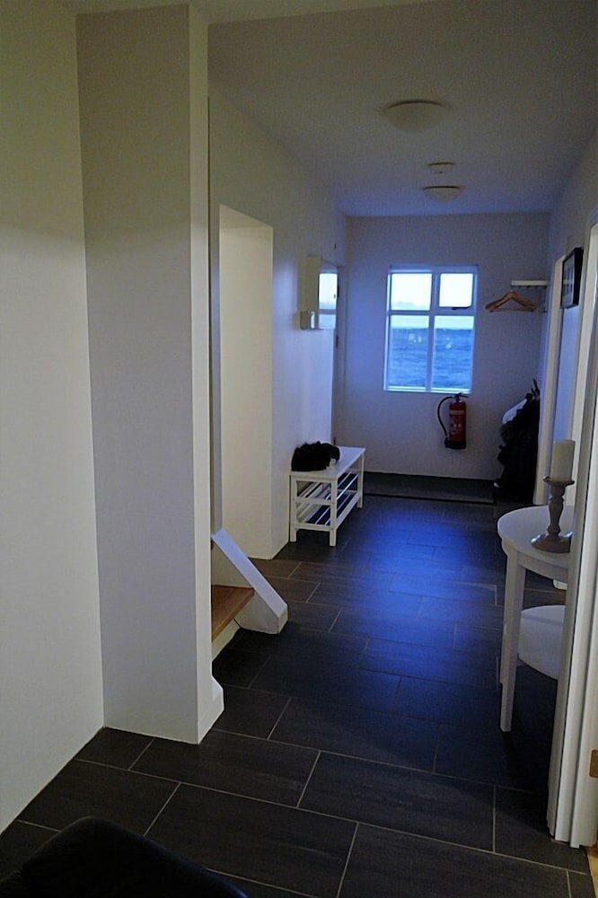 Photo 33