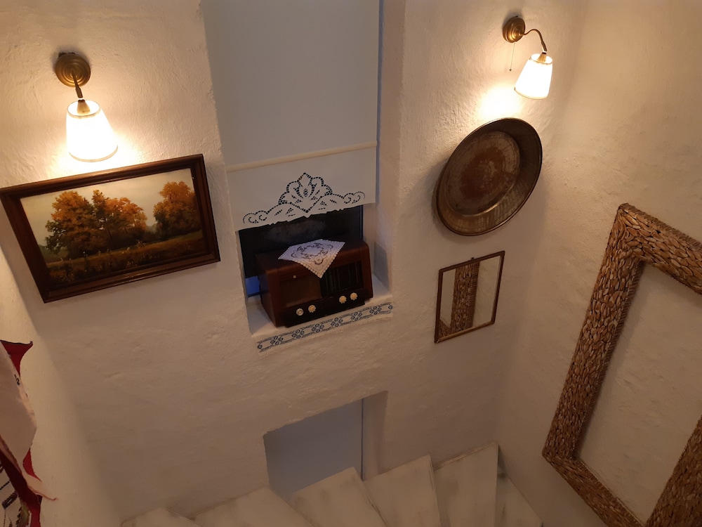 Morisi Konak - Image 52