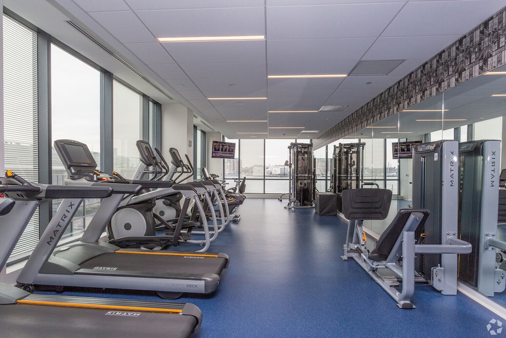 Luxury Apartments by Hyatus Downtown Boston