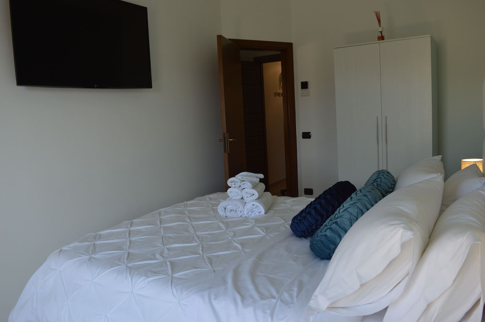 Emerella Guest House Siderno Beach