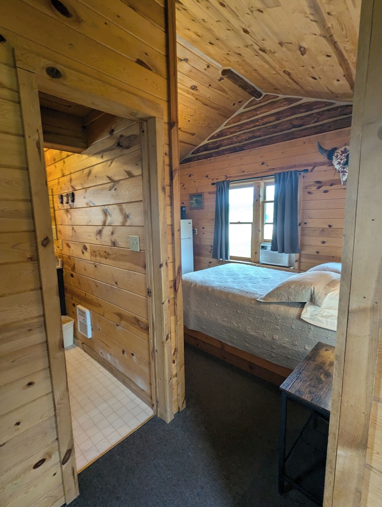 Gold Camp Cabins