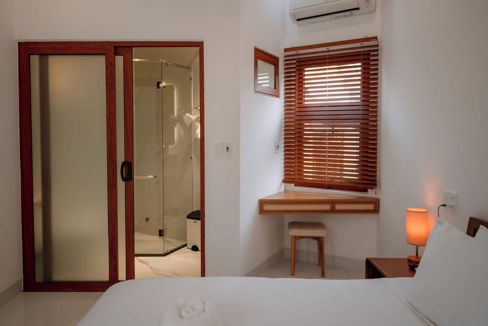 Hue Riverside Villa