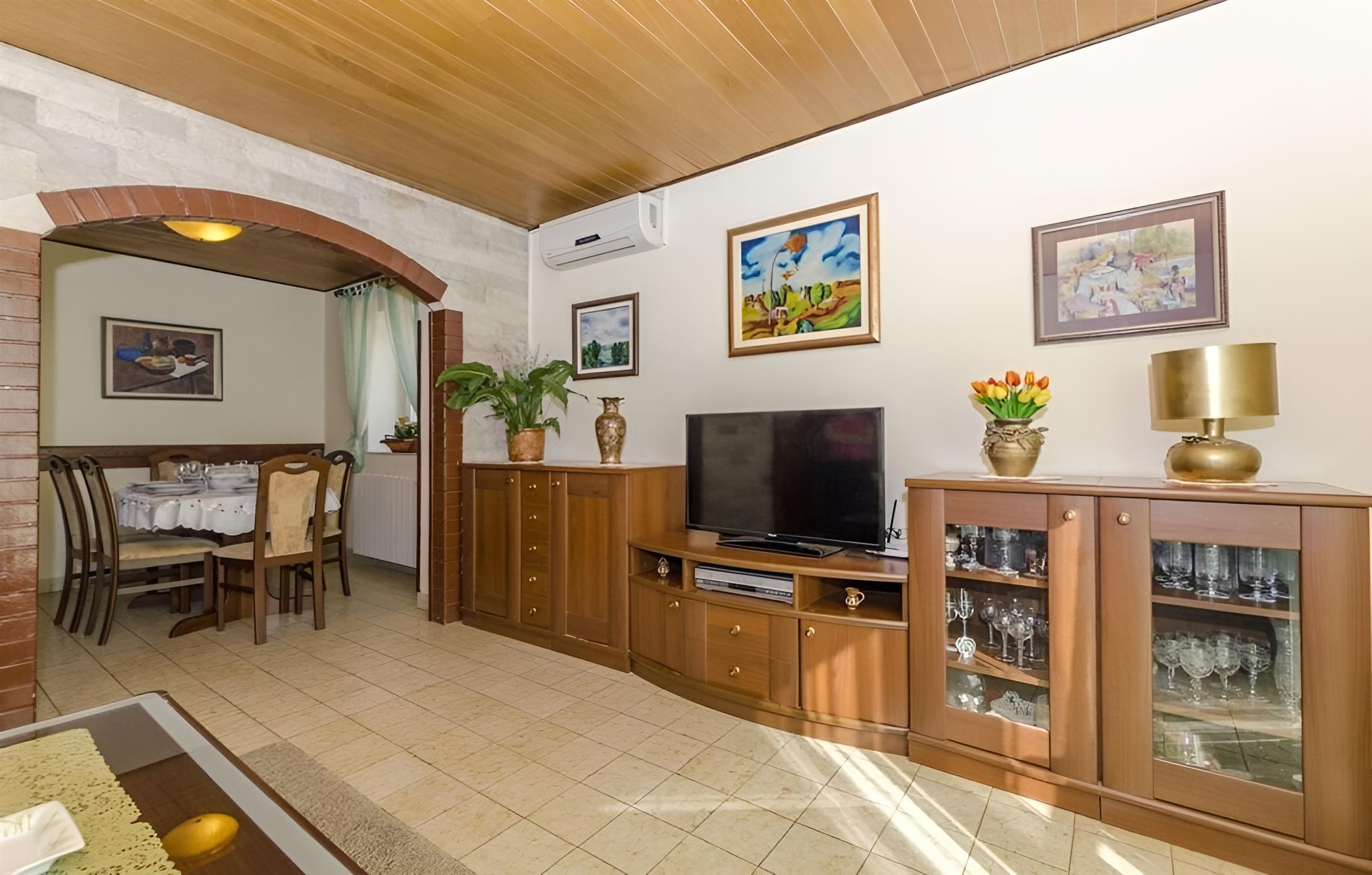 Lile - 30 m From Beach - A2 en Postira