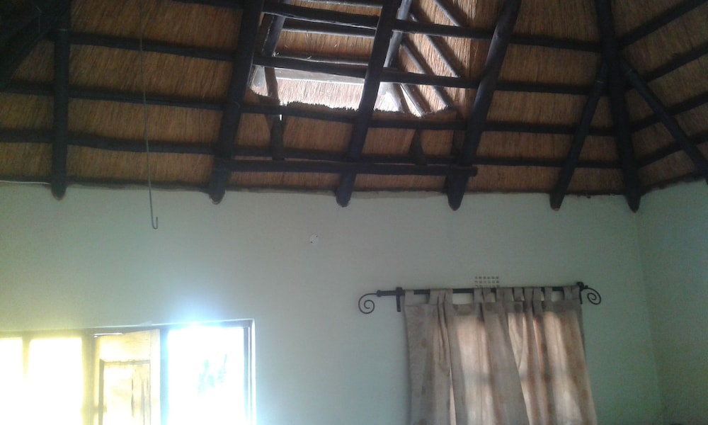 Maya Guest Inn