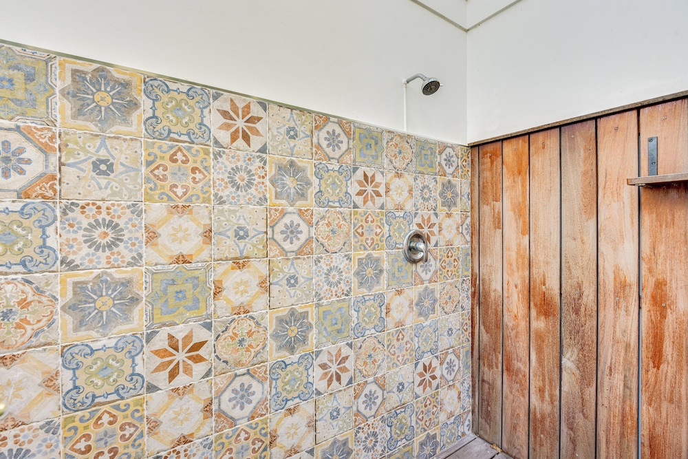Walk to Ocean: Home w/ Pool in Holmes Beach