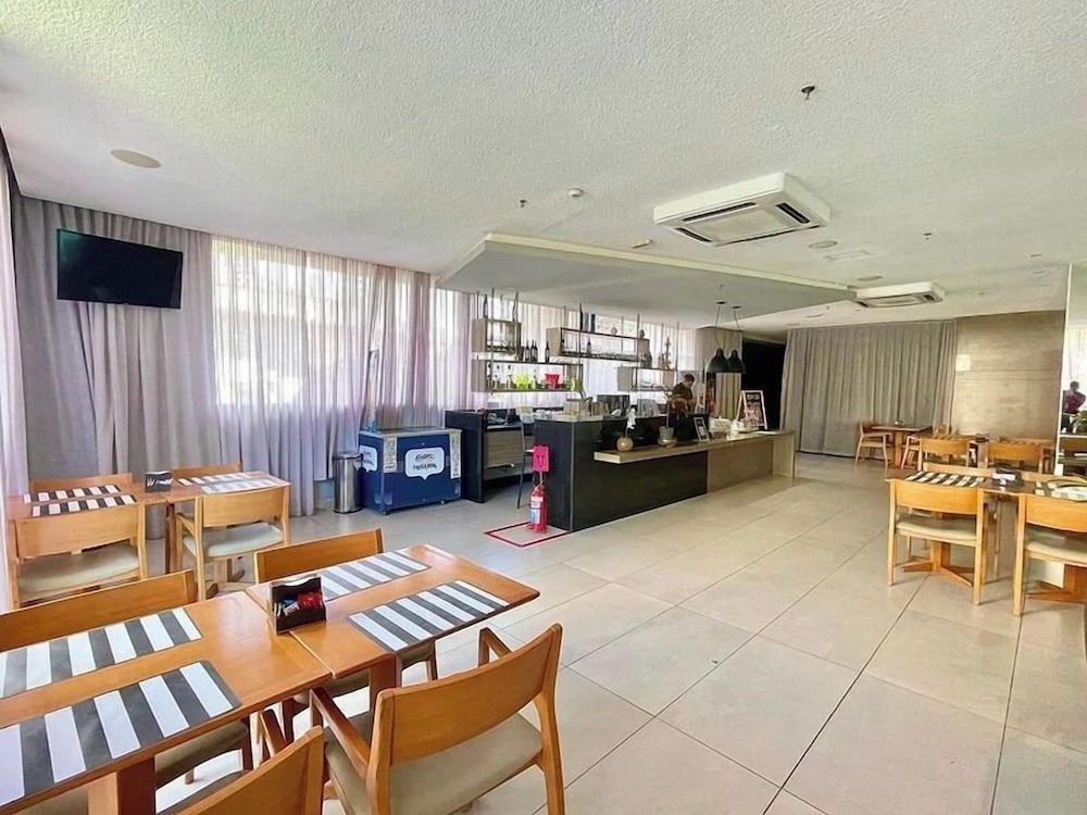 Urban Home Stay - Ramada