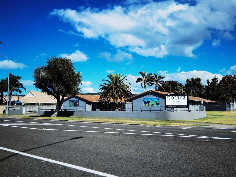 Cortez Motel