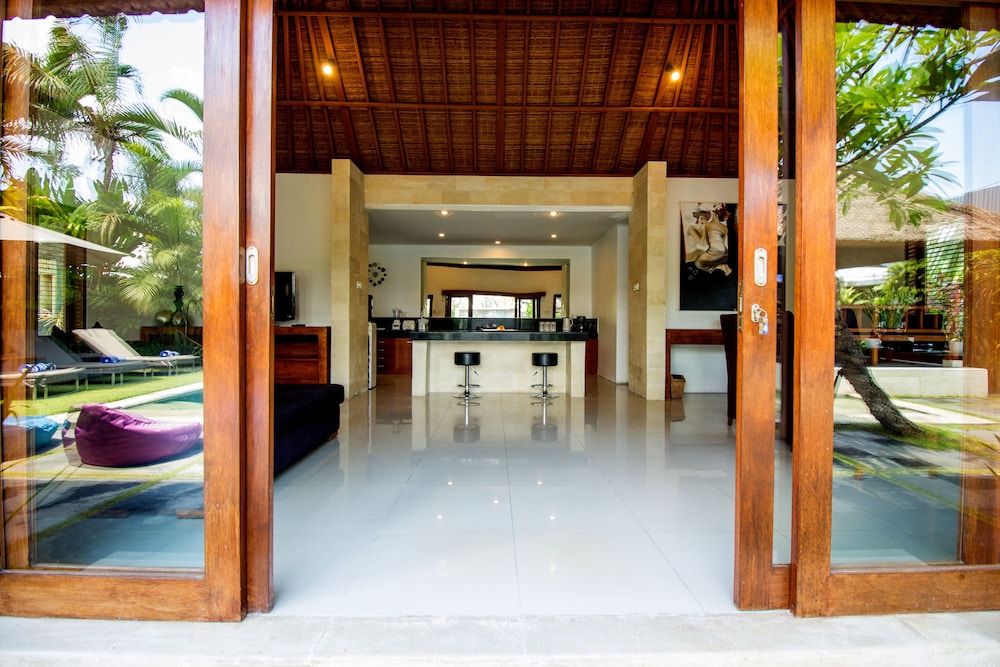Amore Villas
