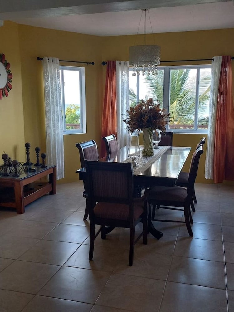 BelleAir Views view 4