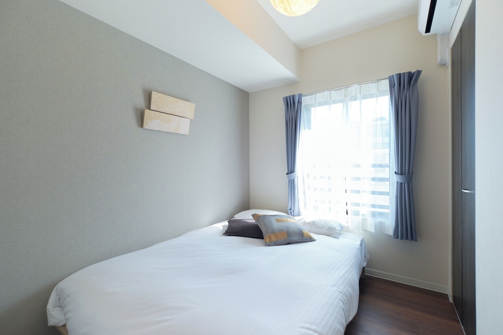 AQUA RESIDENCE Sangenjaya by Tranova