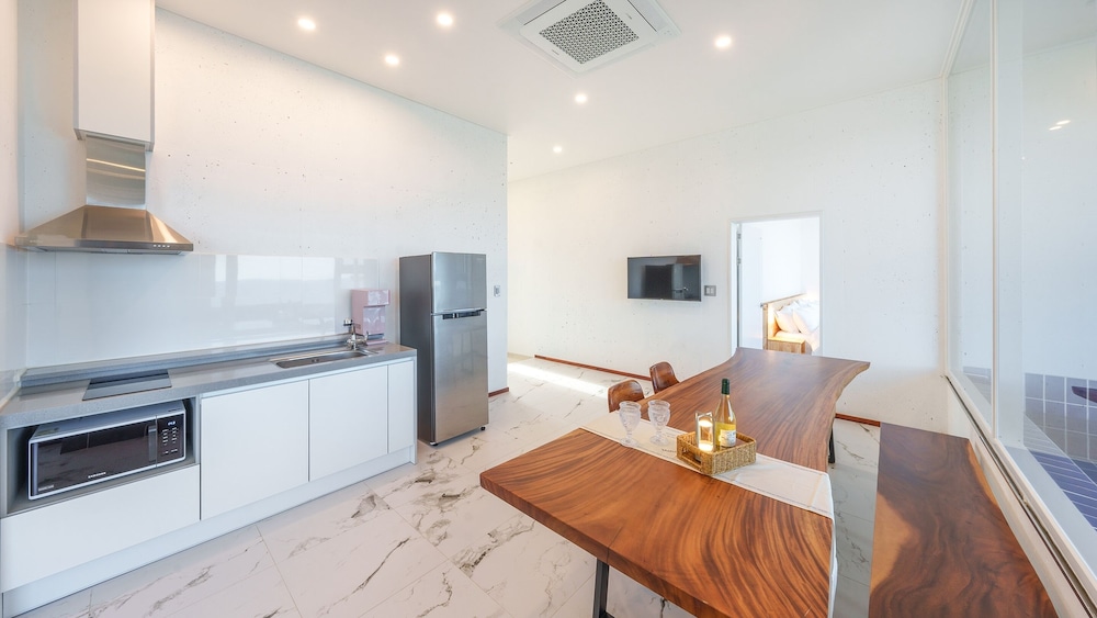 Gangreung cn6 Ocean View spa Poolvilla