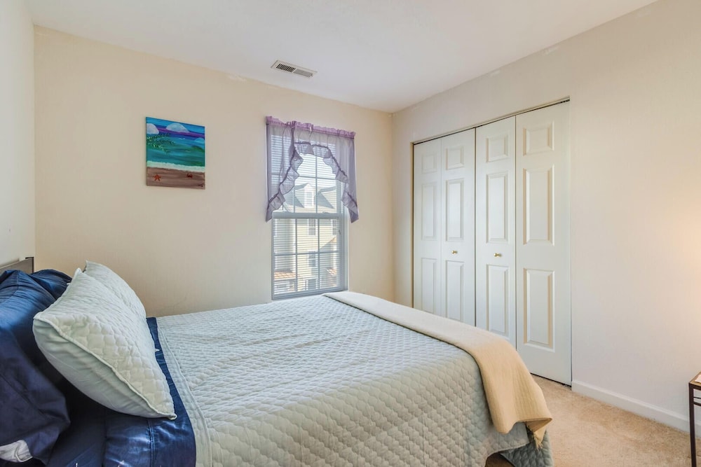 Shoal Lane 12