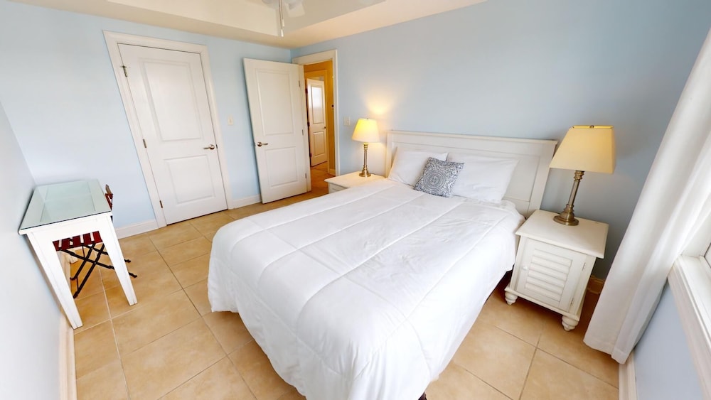 Pier Walk Unit C by Tybee Vacation Rentals