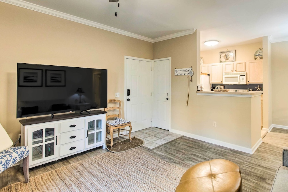 Bright St Simons Island Condo w/ Shared Pool! - Property Image 15