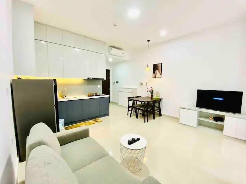 Sunrise City View Apartment