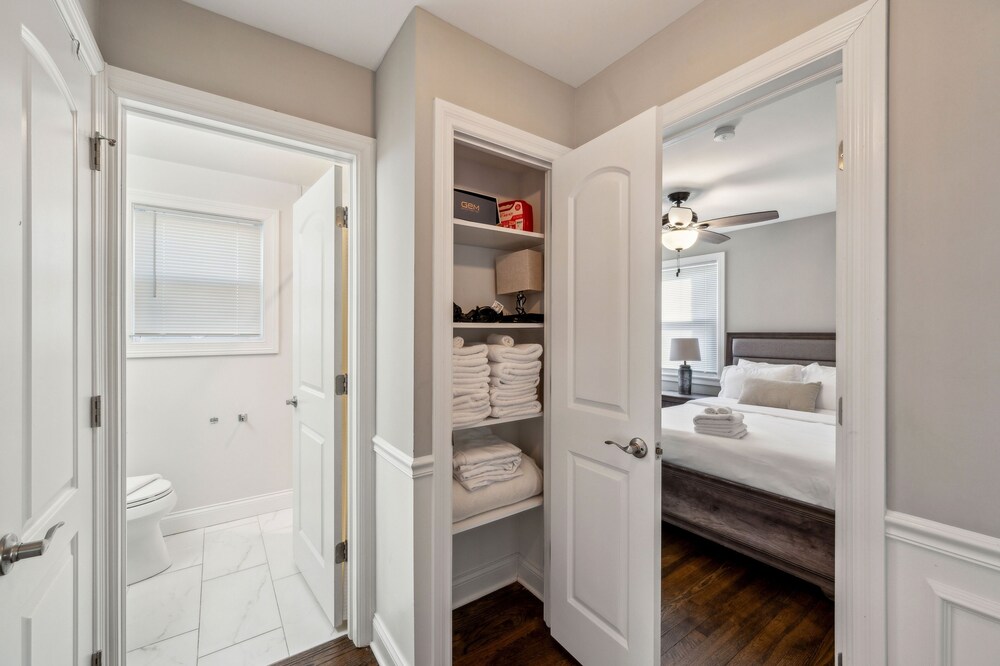 Charming Belmont Heights Oasis 4 Bedroom Home