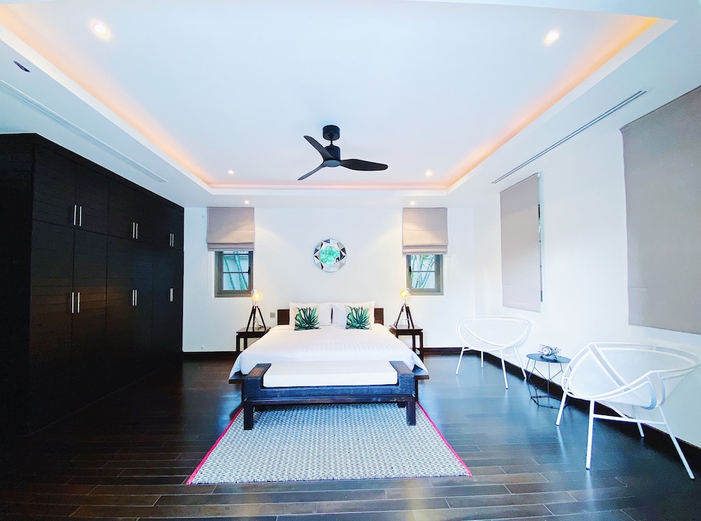 Fabulous 2br Pool Villa Walk to Bangtao Beach and Catch Club
