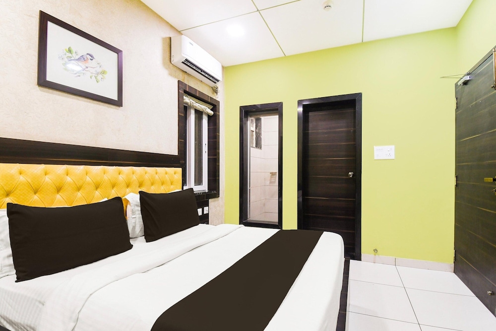 Premium Stays Near Marine Drive Puri