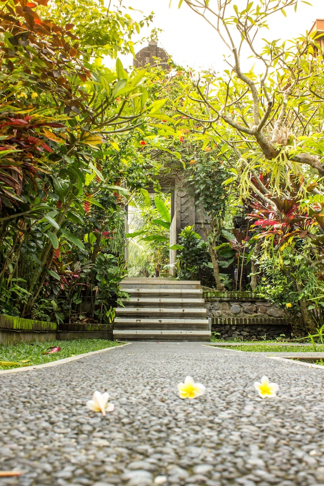 Bisma Jaya Bungalow