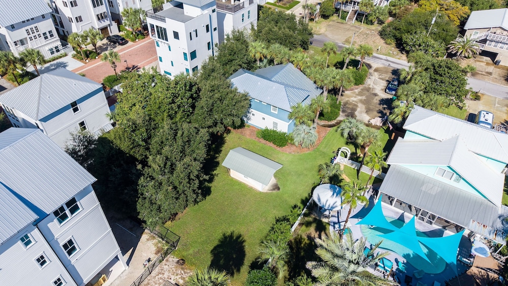 Blue Palm 3 Bedroom Home