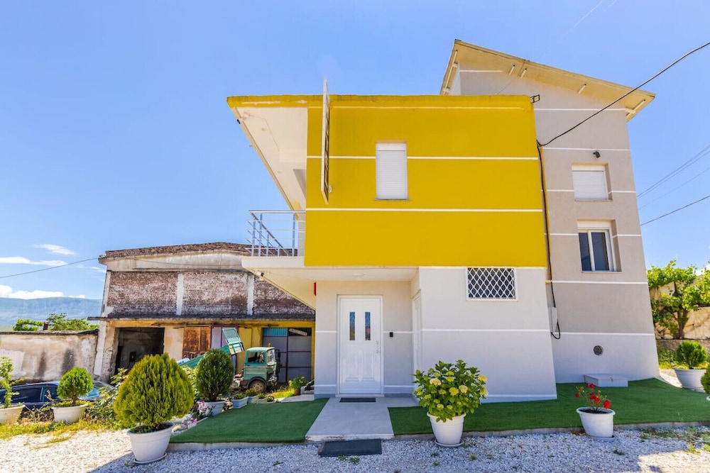 Amazing Studio at Bliss House photo 4