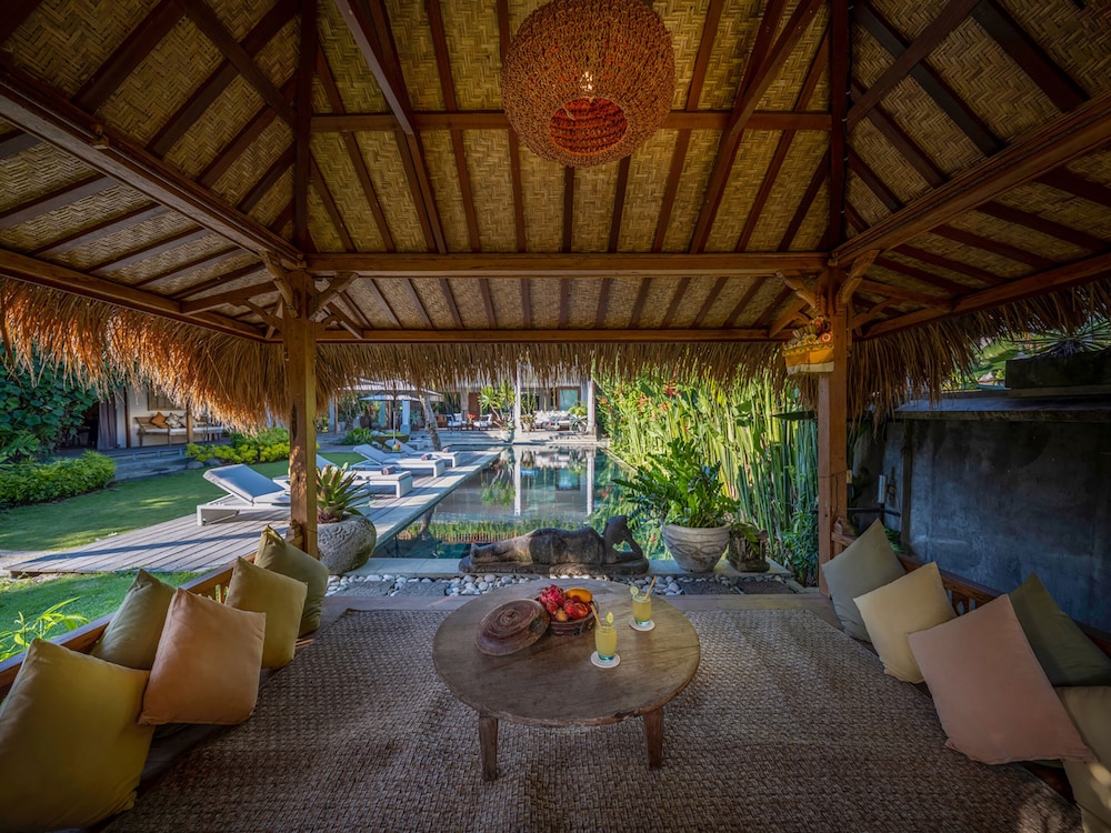 Mandalay Villas