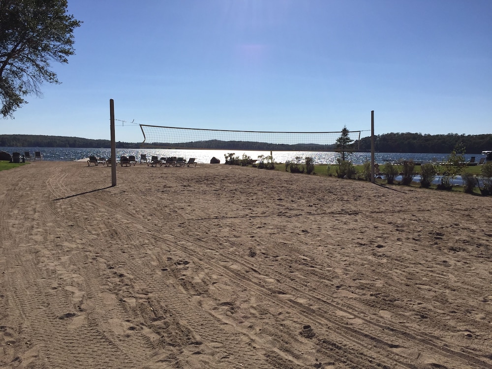 Kavanaugh's Sylvan Lake Resort