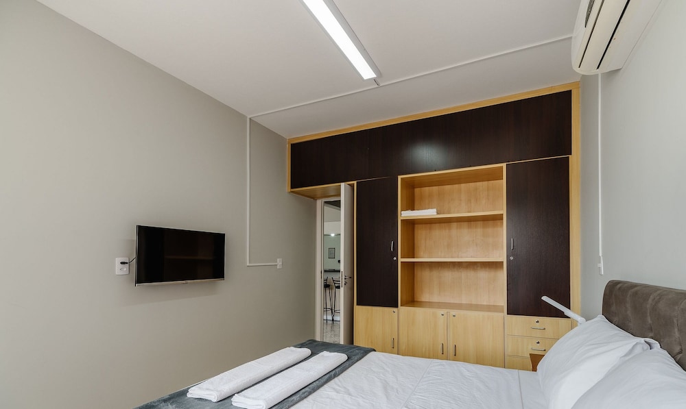 EJO - Modern Apartments in the Center of Floripa