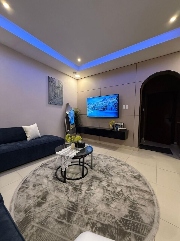 OrbitNet Suites Al Ulaya