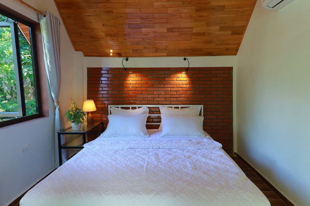 Tropical Valley Homestay view 5