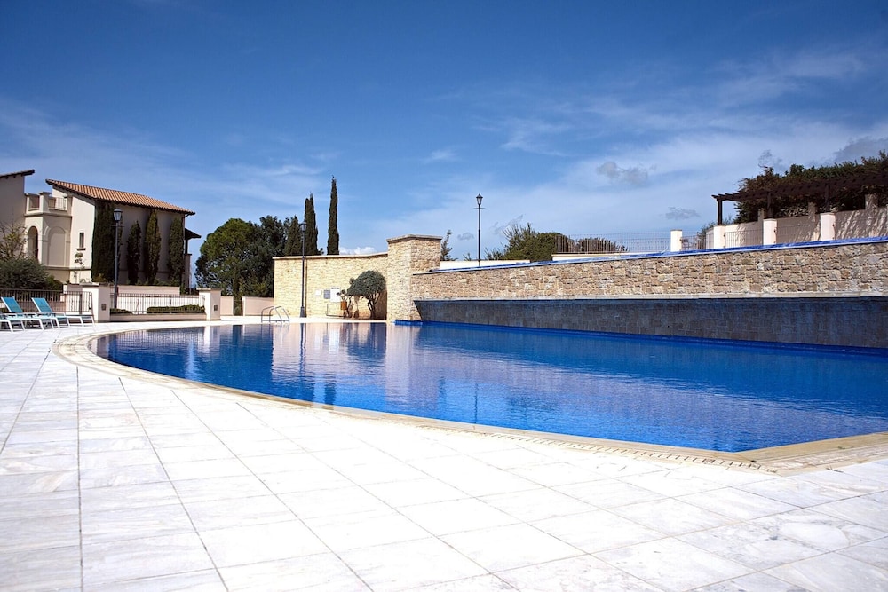Aphrodite Premium Apartments I