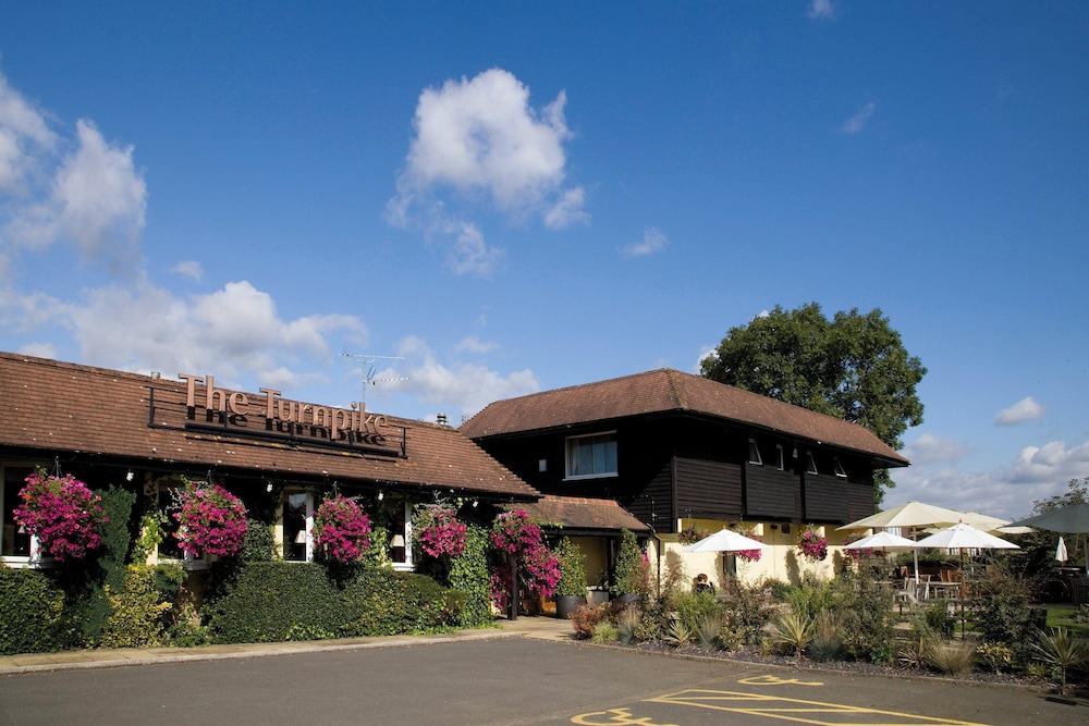 Premier Inn Northampton West - Harpole 3