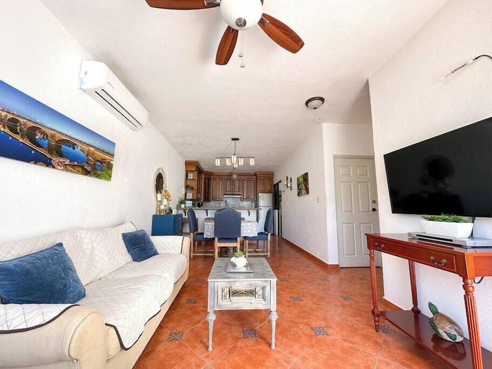 Mexican Ambience Townhome With Pool 1