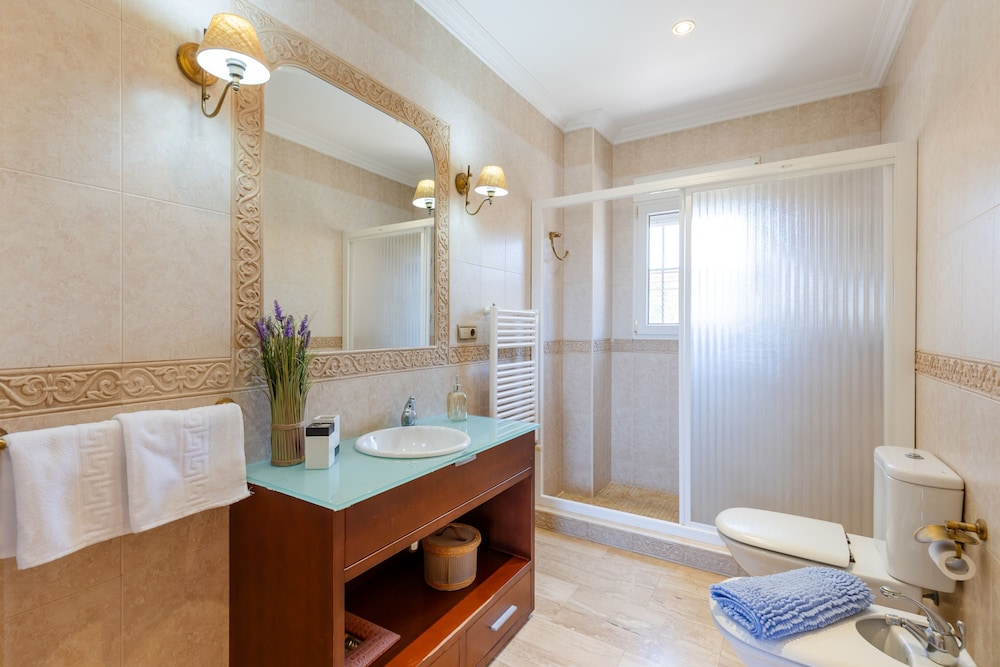 Real Dream Villa by Fidalsa
