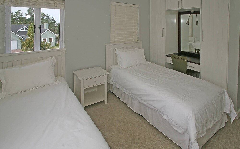 Forecastle, Knysna, George view 5