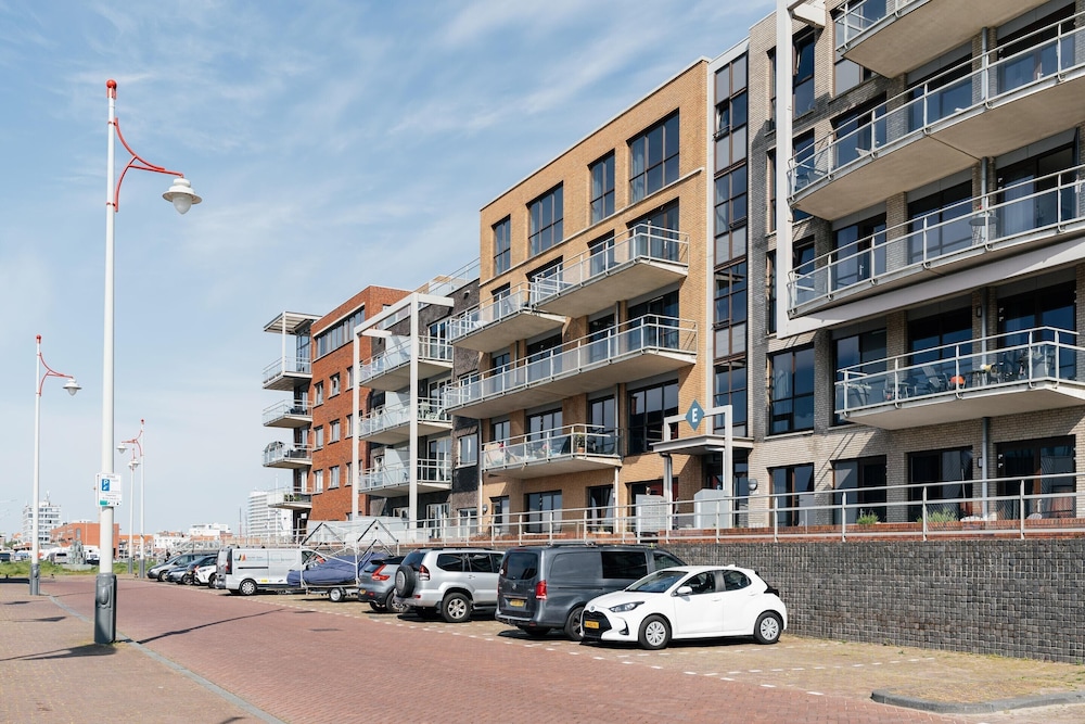 Beach Escape in Scheveningen