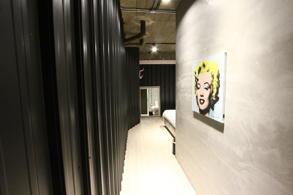Cheers Loft - Hostel