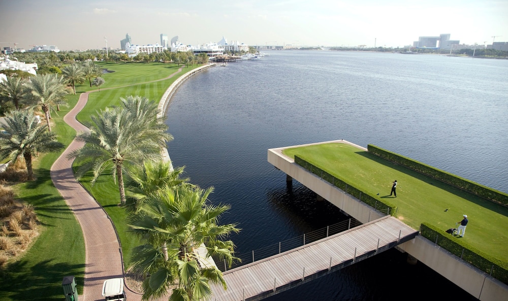 Elara & Golf Villas - curated by Park Hyatt Dubai