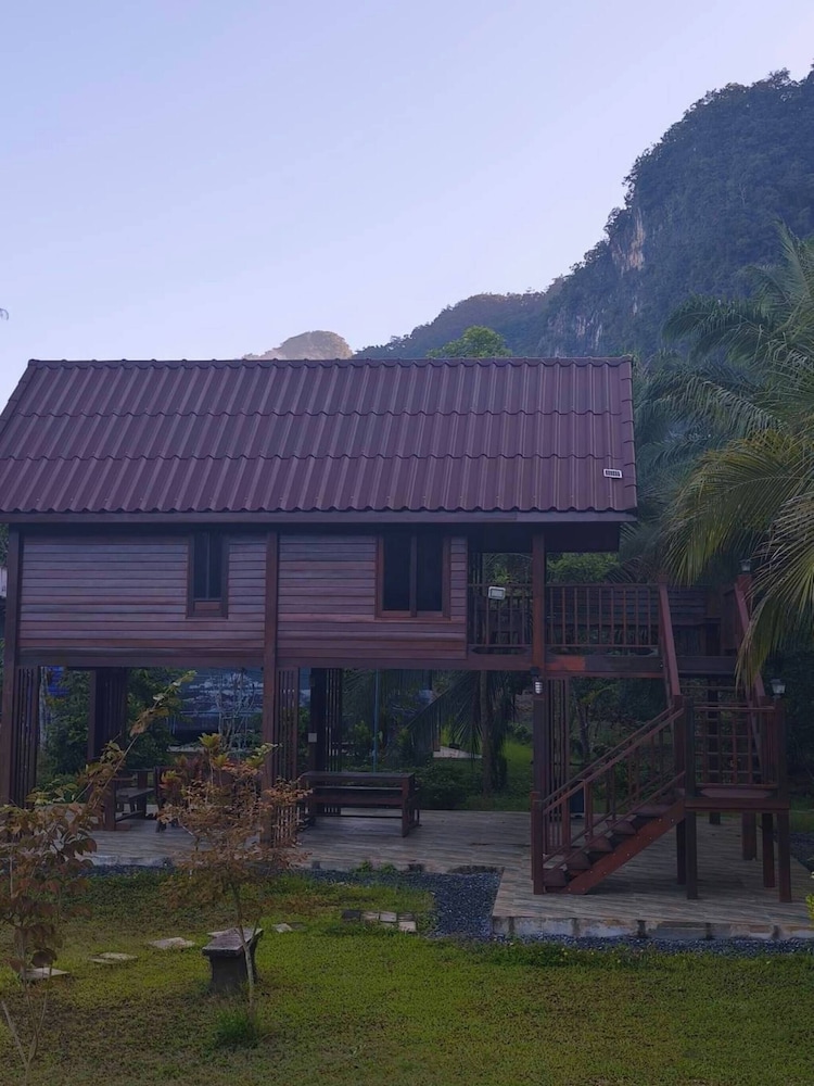 Escape to Nature in Ao Luek Tai With Thai-style House