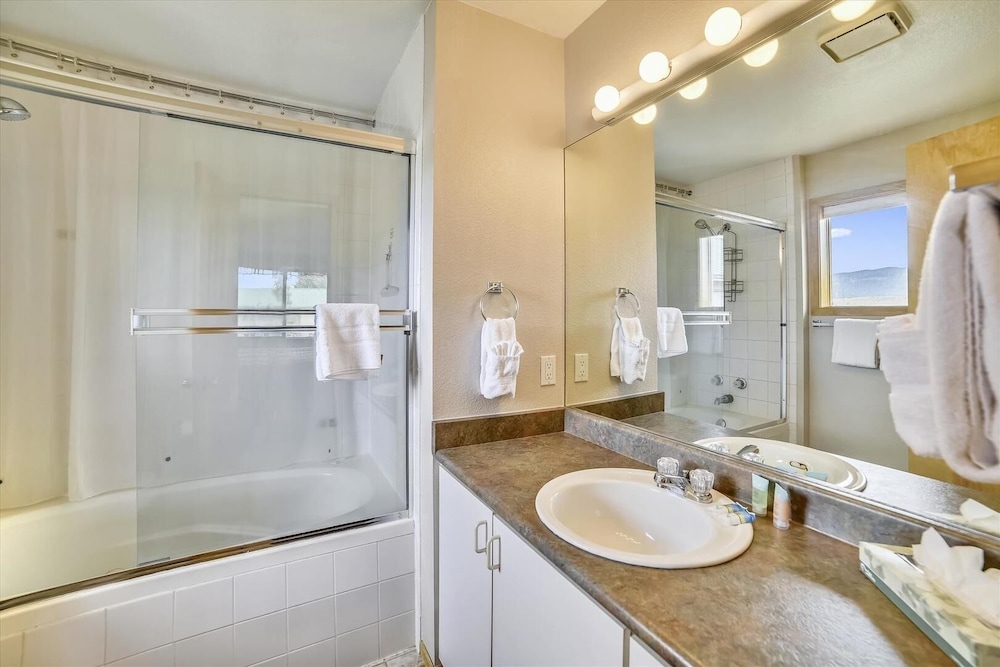 Lagoon 723A - 2 Br Townhouse