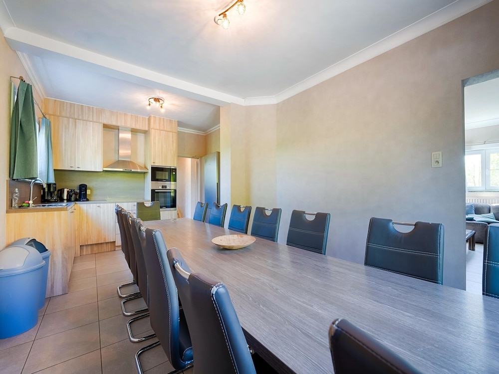 Villa Borgloon With Blossom Views and Jacuzzi
