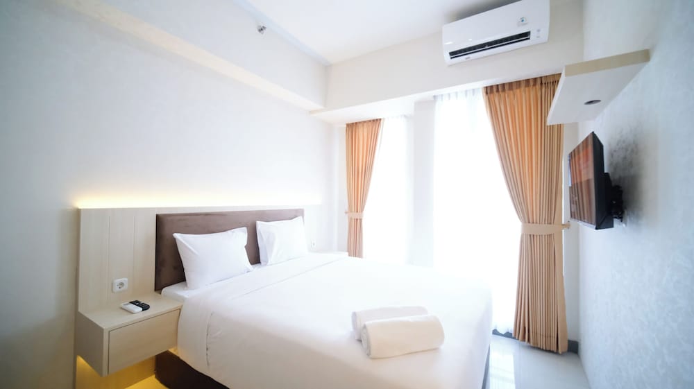 Nice And Modern Studio At Benson Supermall Mansion Apartment view 2