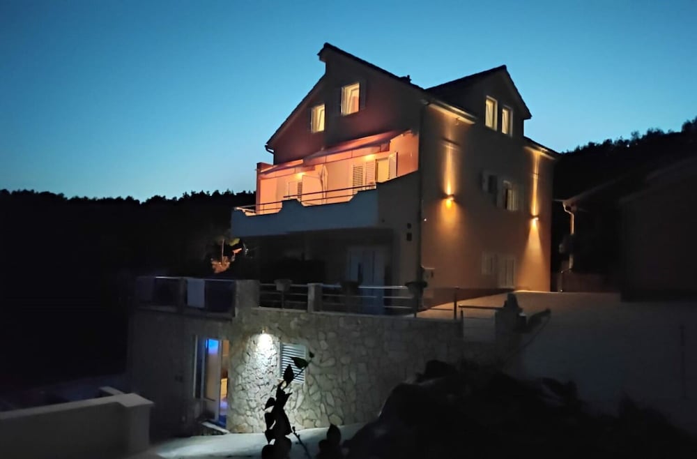 Ivano - 20 m From Sea - A3 view 2
