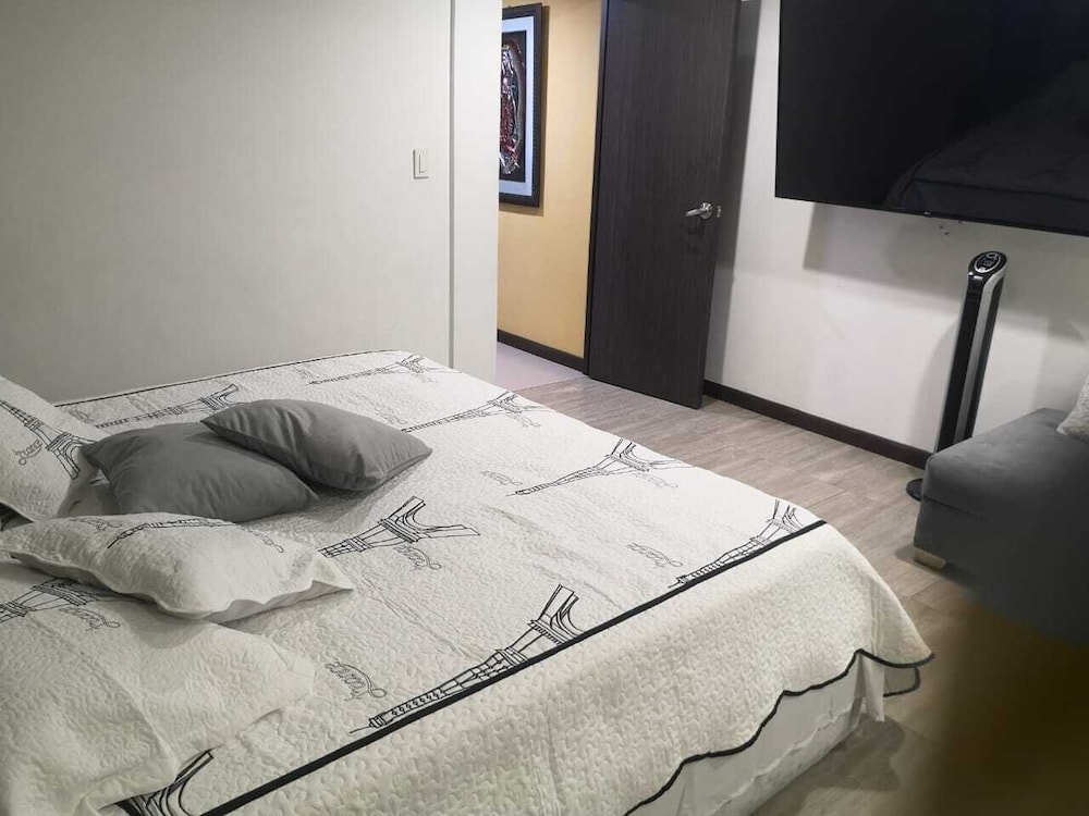 CASA SUYTE LEGUIZAMON - Property Image 24