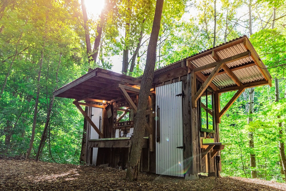 Harmony Outdoor Inn