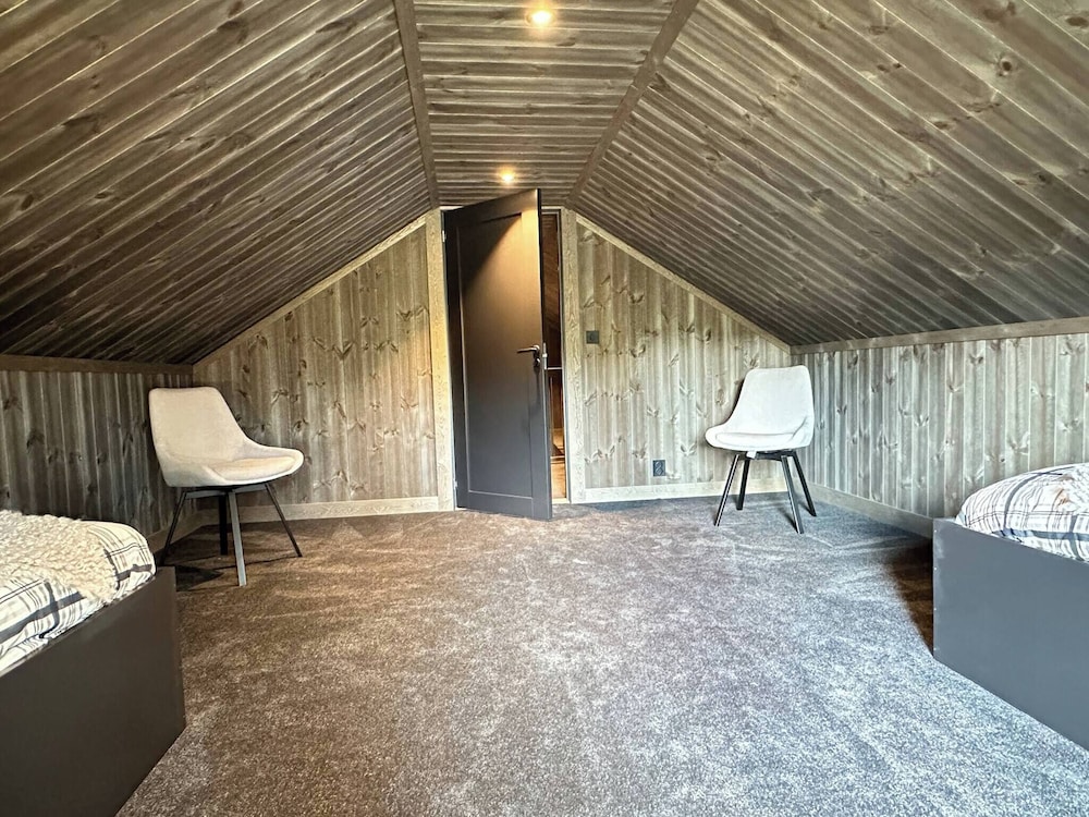 Luxury Holiday Home, Skiing, Sauna, Remote Office