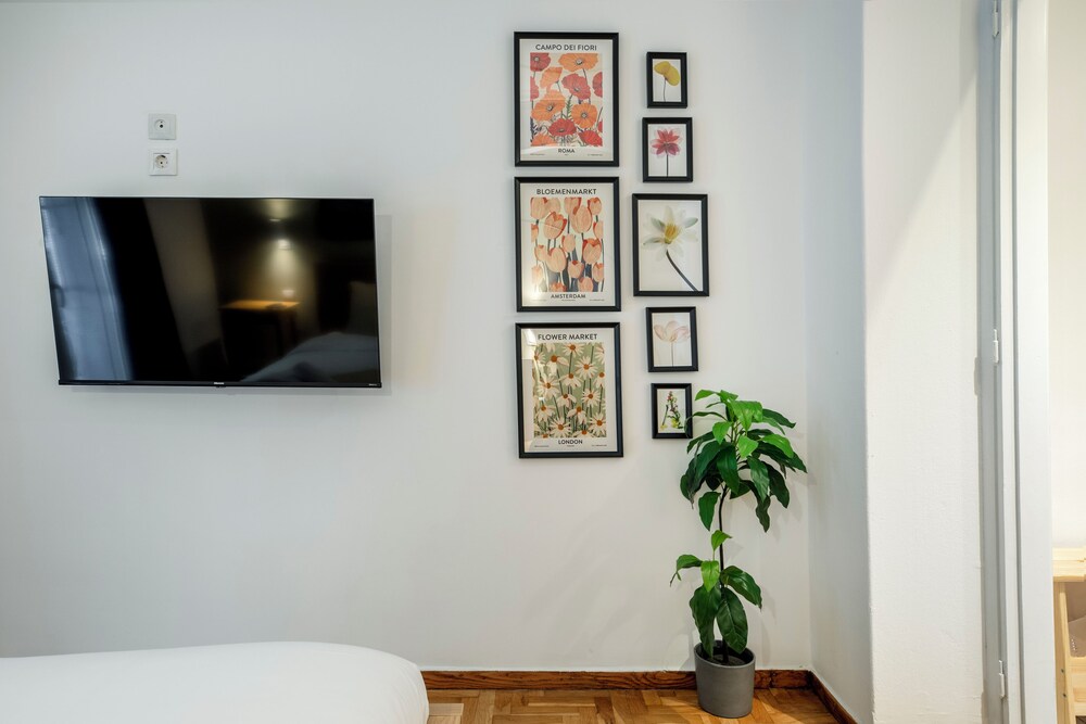 Starry Nights - Elegent Studio in Athens